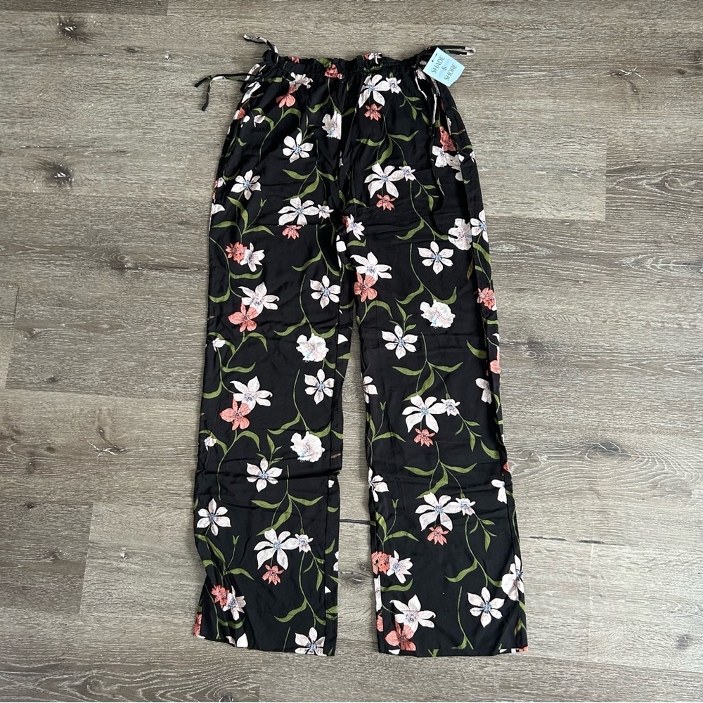 NWT XS 0-2 Shade‎ & Shore Swim Beach Floral Cover Up Pants
